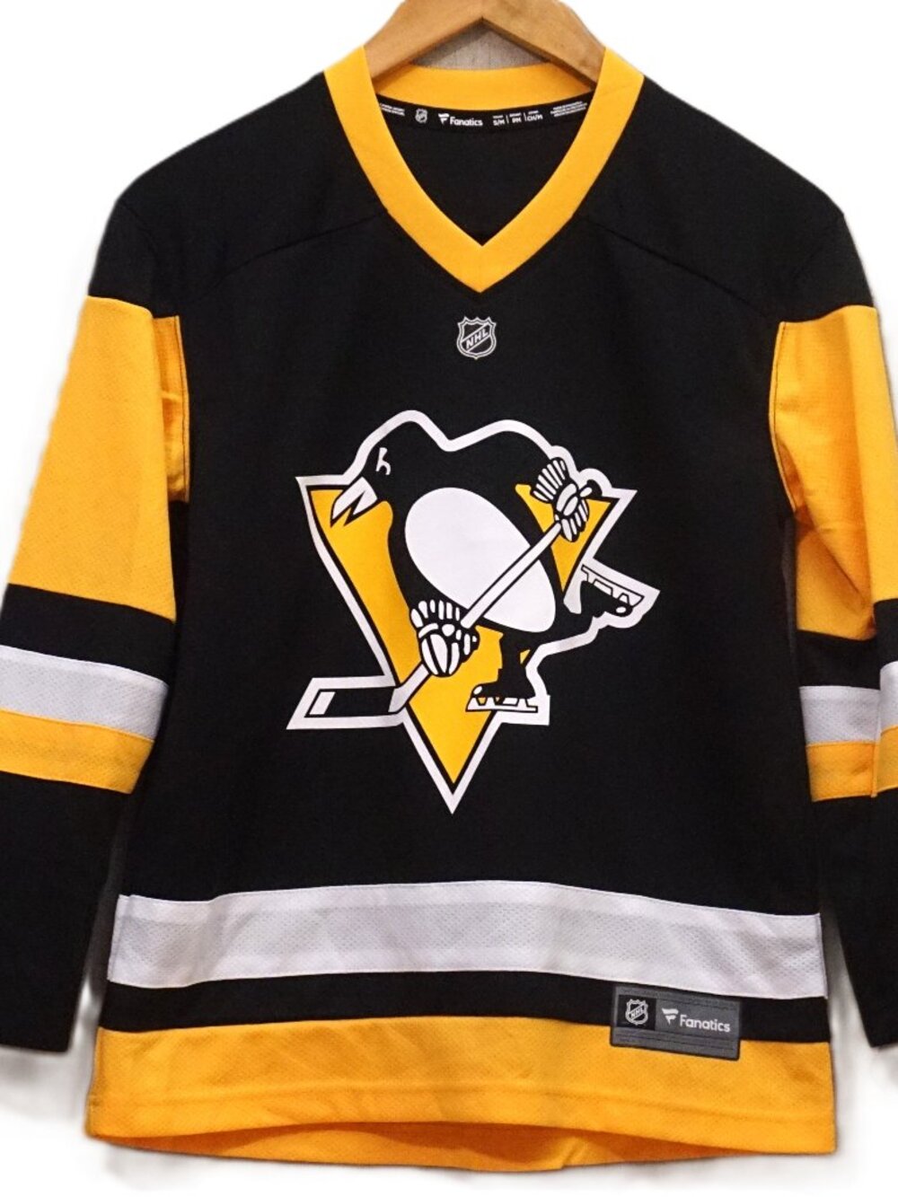 NHL Pittsburg Penguins Breakaway Official Licensed Replica Jersey Youth S/M NWOT